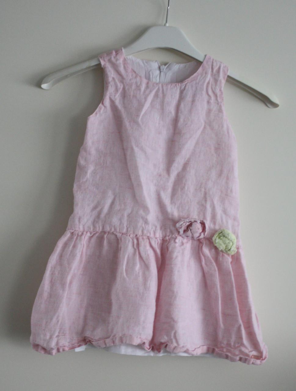 Roze jurk met 2 rozen bloemen maat 98