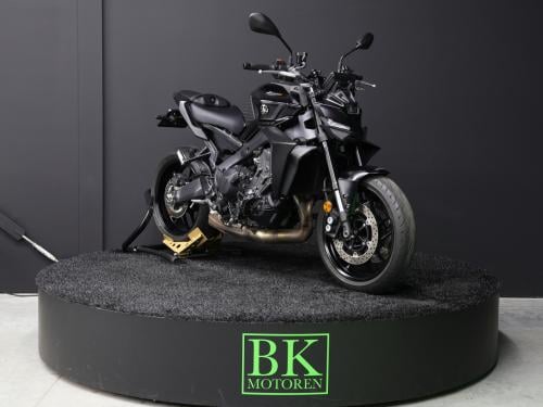 MT 09 | Techblack