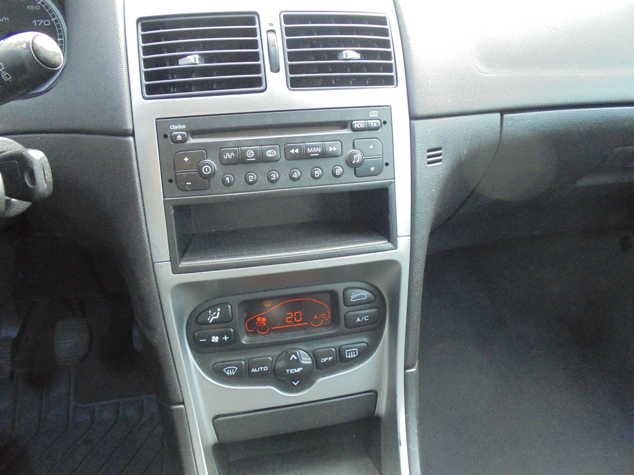 Peugeot 307 SW 1.6 / 16V ,7 persoons uitvoering apk Mei 2026