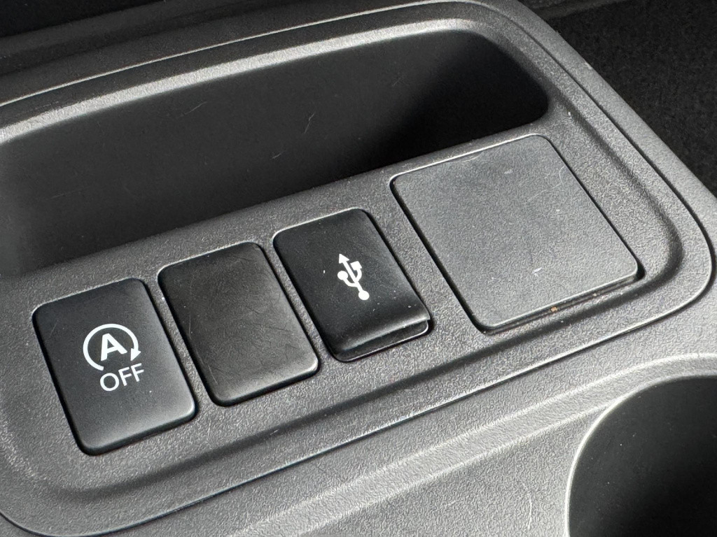 Mitsubishi Space Star 1.2 connect+ | apple carplay/android auto | aircondit