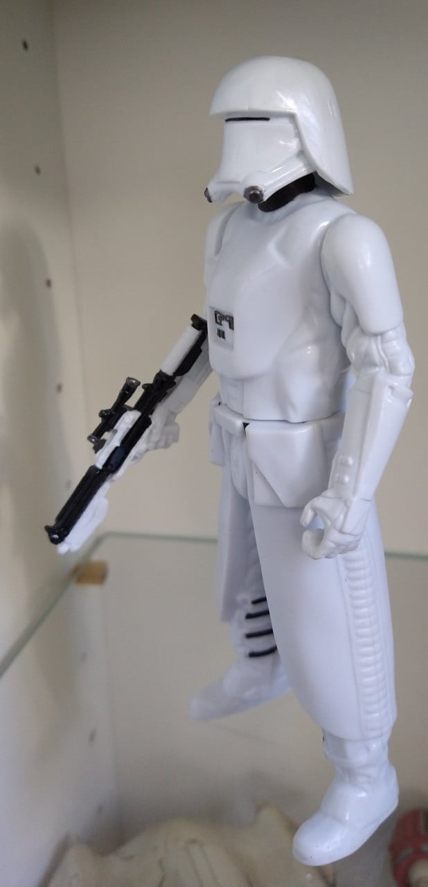 Kylo Ren + Snow Trooper