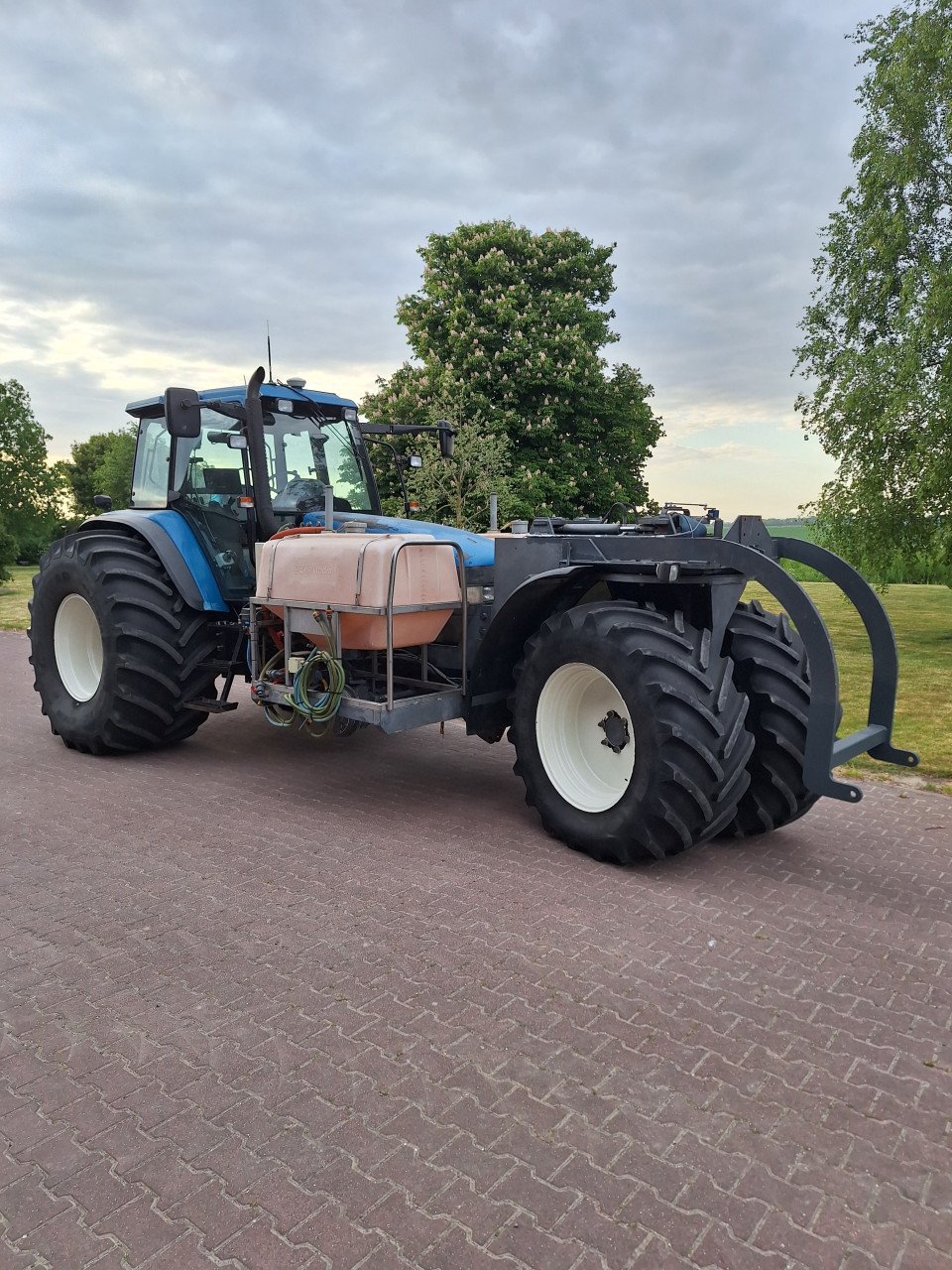 Newholland tm 115