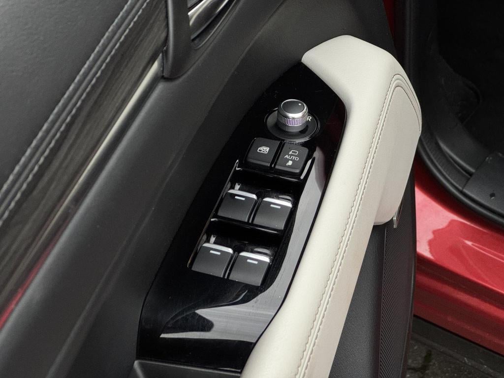 Mazda Cx-5 2.0 skyactiv-g 165 business luxury allseasons, trekhaak nl-auto!