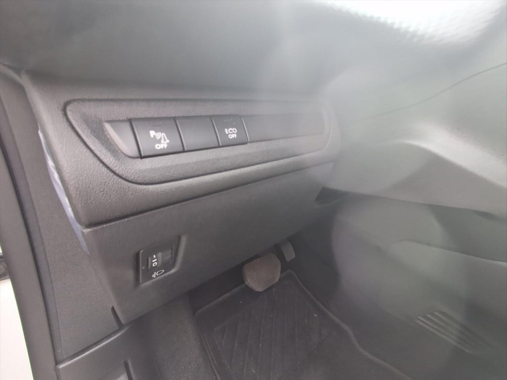 Peugeot 208 allure 1.2-110pk 5d (vol)automaat(eat6) navigatie | apple carpl