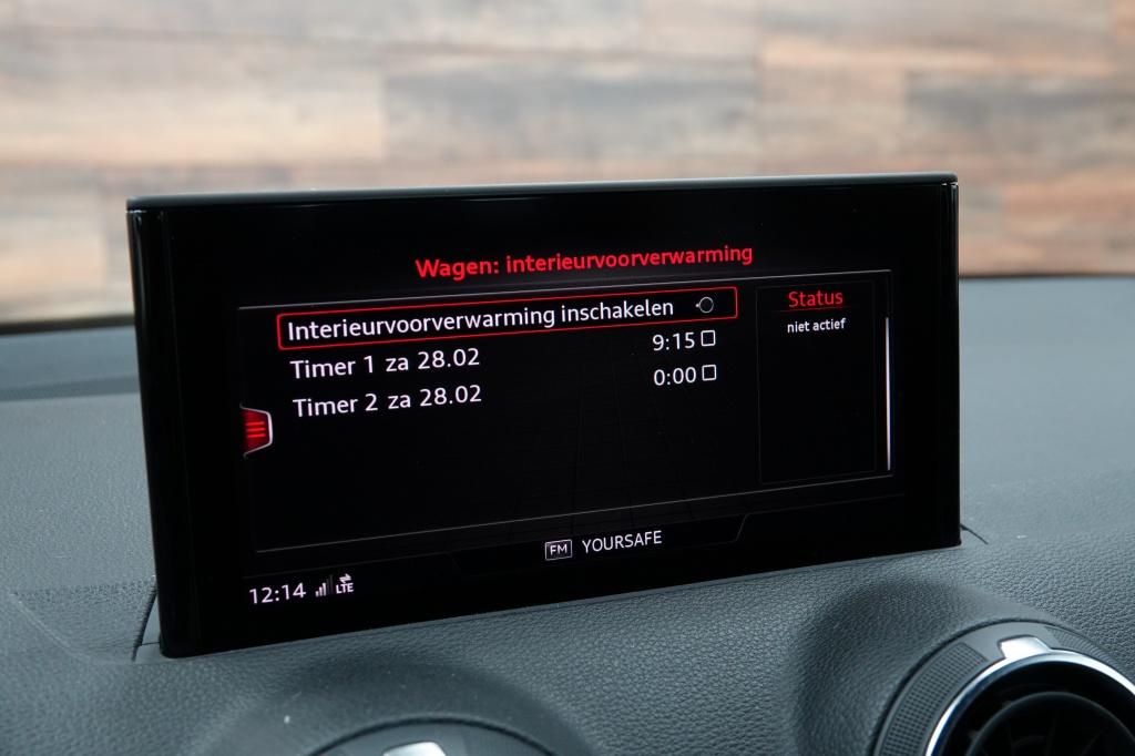 Audi Q2 1.5 tfsi | acc | pdc | carplay | s-line |