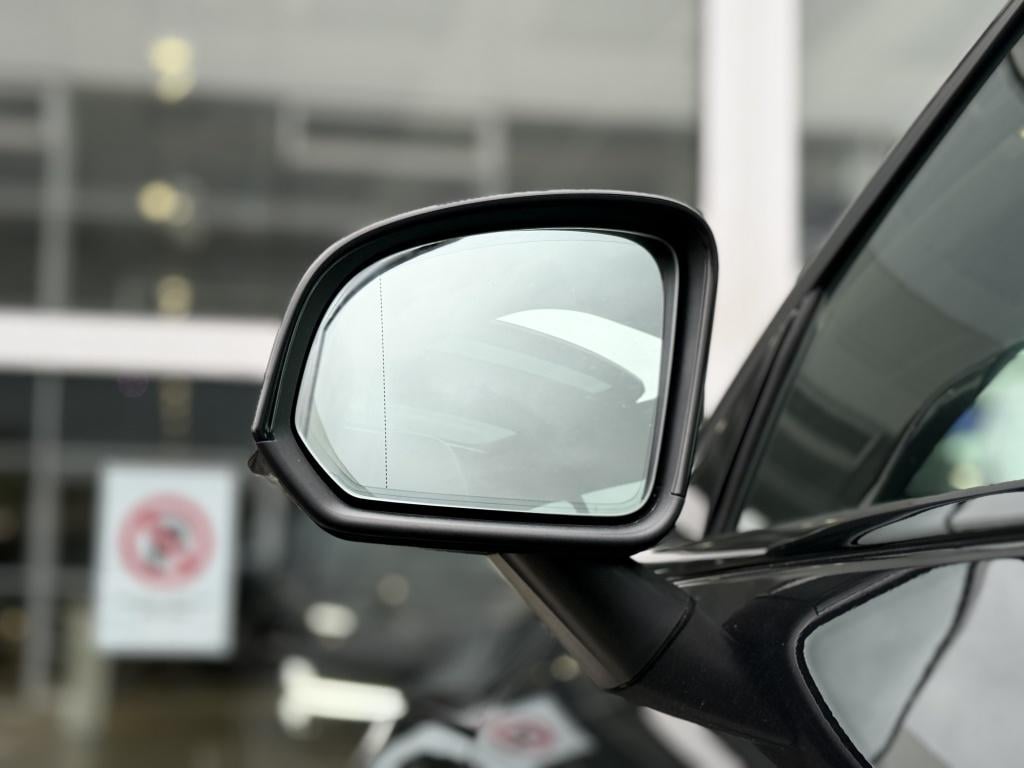 Volvo XC40 t5 262pk recharge r-design| panodak| adap.cruise| trekhaak| came