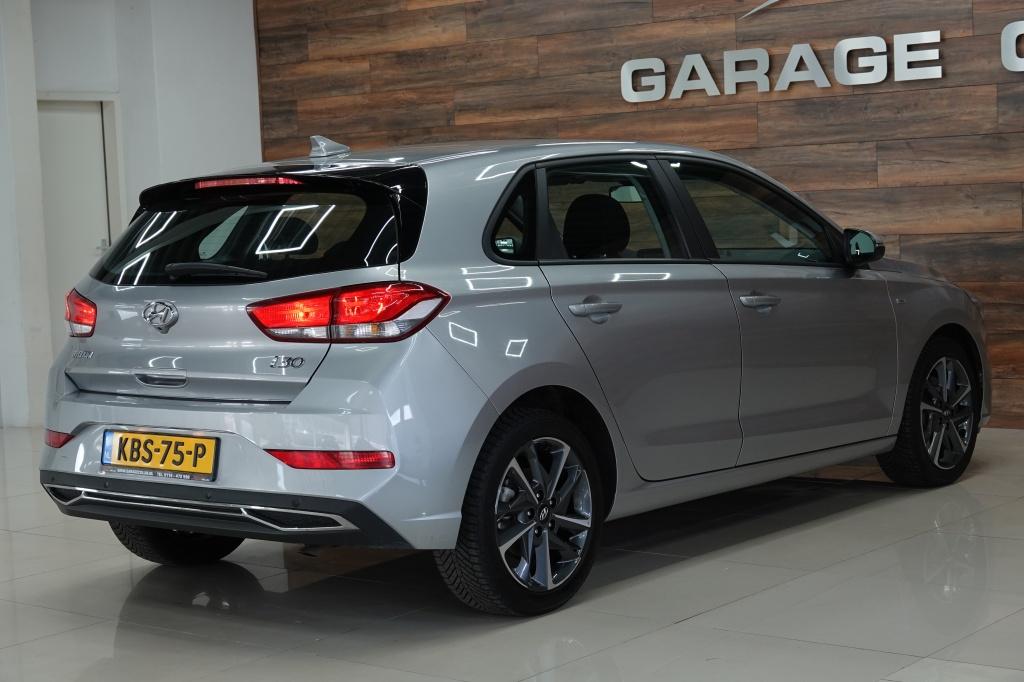 Hyundai I 30 1.0 t-gdi mhev | camera | cruise | carplay | pdc |