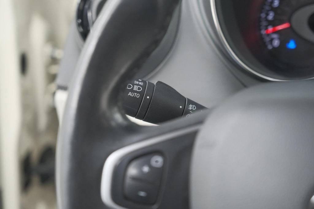 Renault Captur tce 120 edc initiale paris | panoramadak | camera | dodehoek