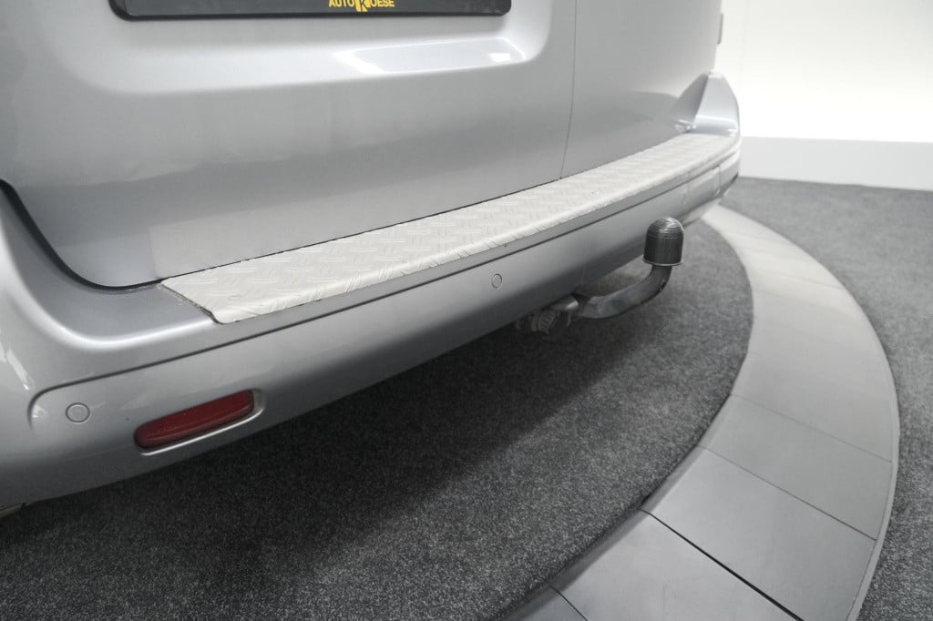 Peugeot Expert 2.0 bluehdi 180 automaat standard premium | standkachel | tr