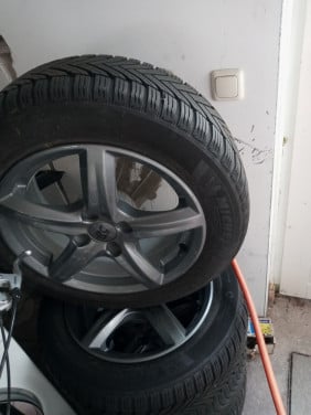 Michelin winterbanden nieuw met lm velgen nieuw