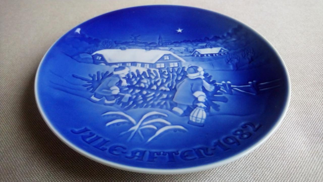 Bing & Grøndahl Copenhagen wandbord kerst 1982 Juletraet Hentes