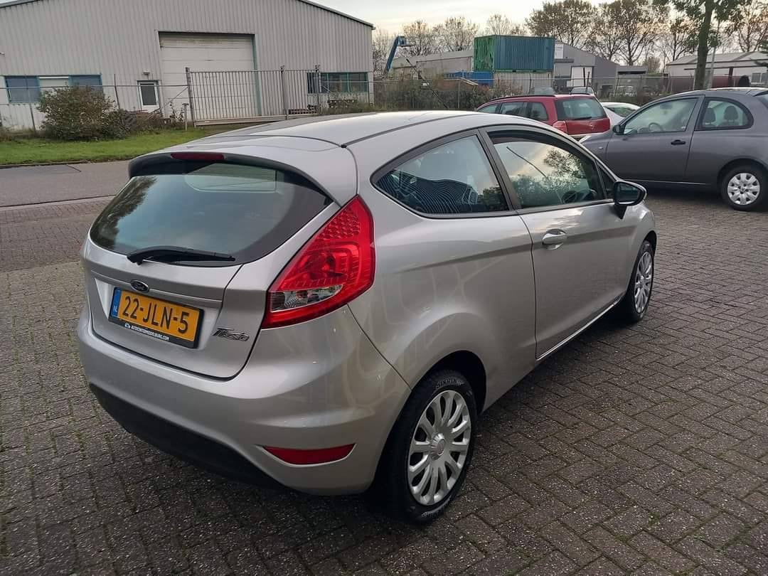 Ford Fiesta 1.25 Trend 3deurs bj:2009 airco