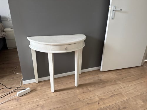 Wandtafel met lade