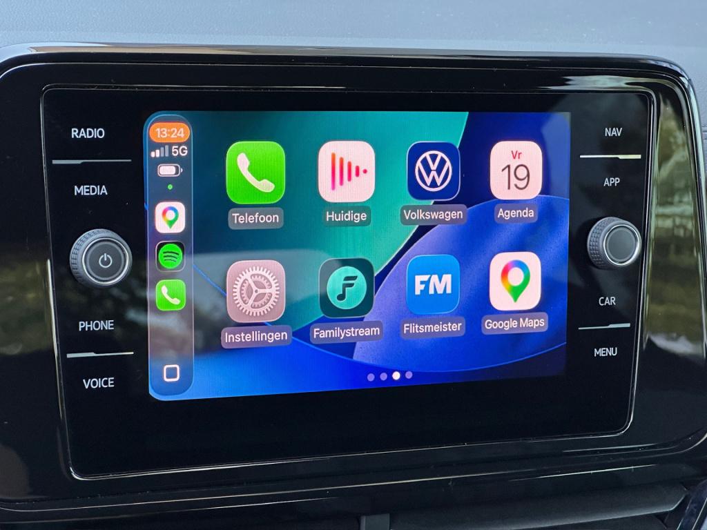 Volkswagen T-roc 1.5 tsi 150pk dsg r-line | black style | camera | keyless 