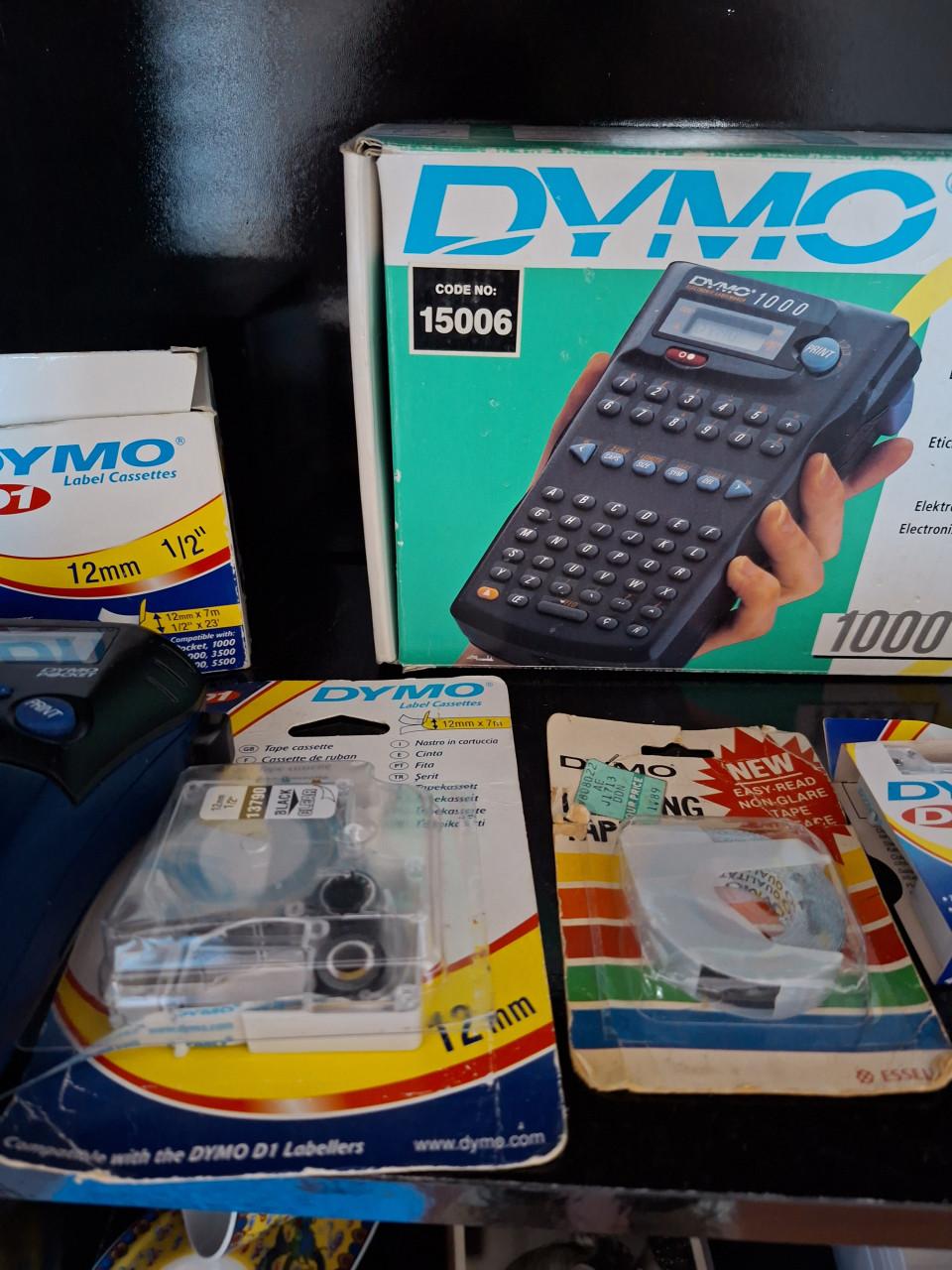 Dymo labelmakers (heel veel, zie de foto's)