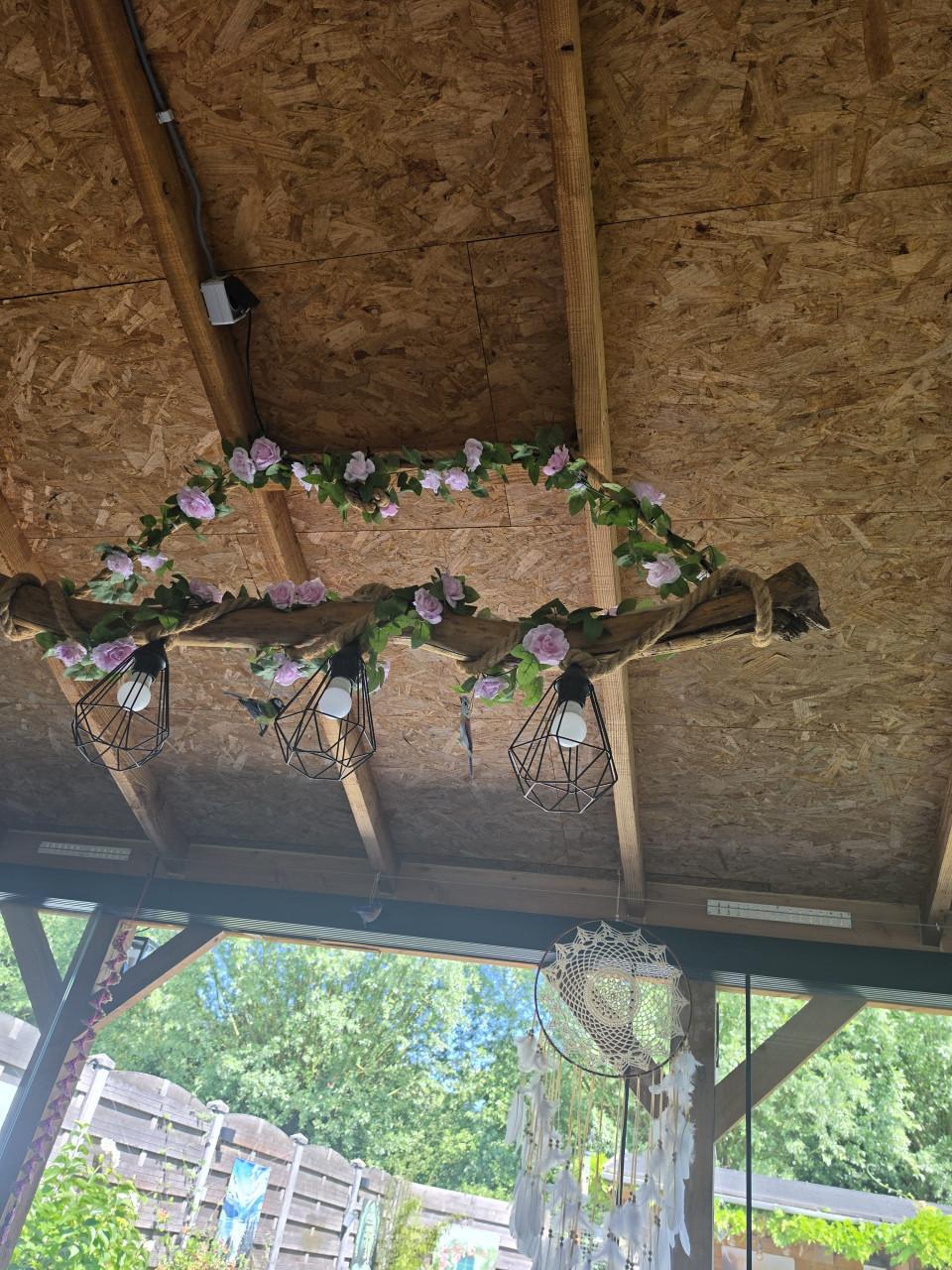 Prachtige houten lamp 130 cm