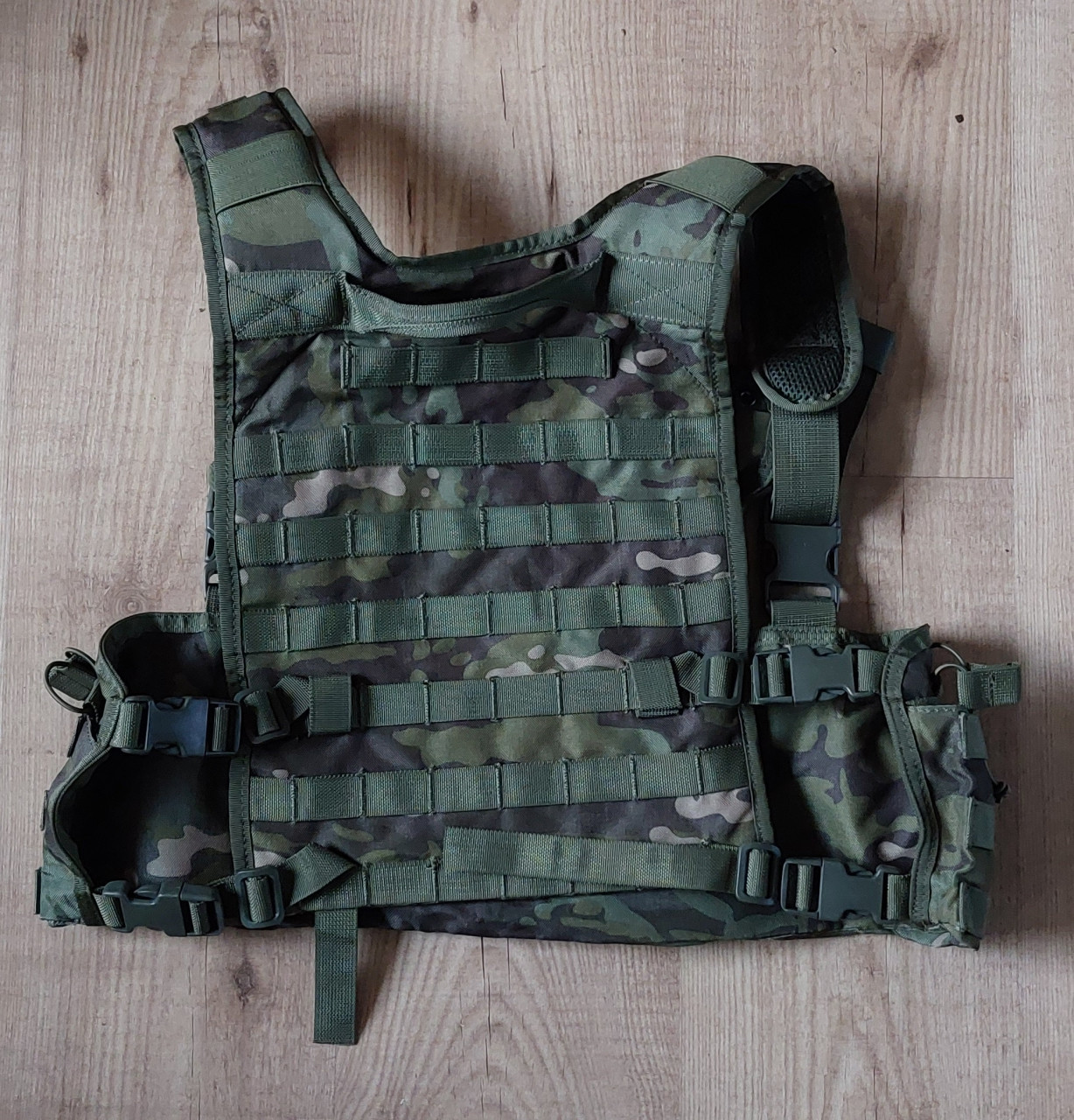 Diverse airsoft artikelen te koop Chest \Rig Camo