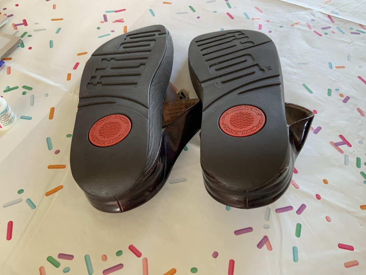 Fit flop slippers