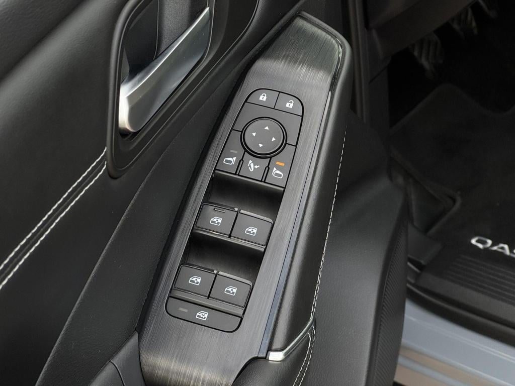 Nissan Qashqai 1.3 mhev n-connecta