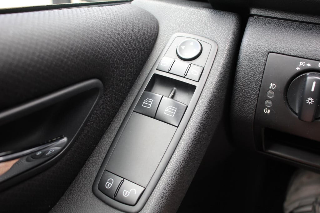 Mercedes-Benz A-Klasse 150 classic - stoelverwaming - panoramadak - navi - 