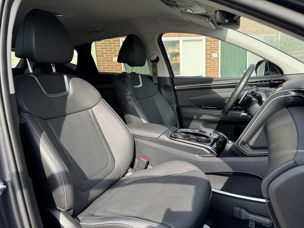 Hyundai Tucson 1.6 t-gdi phev premium 4wd | vol-leder | digitaal instrument