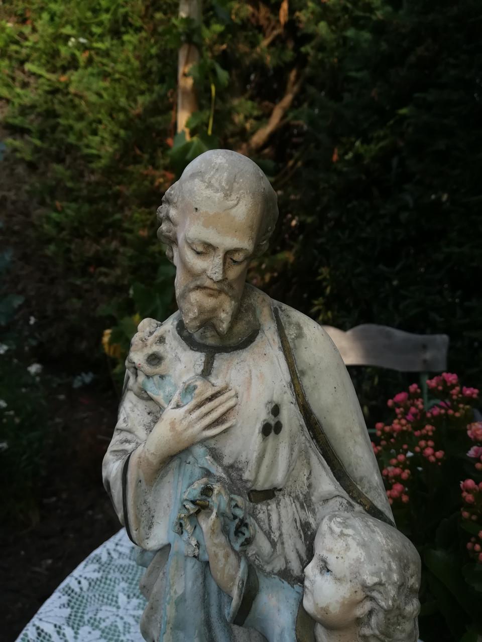 Brocante gipsen beelden
