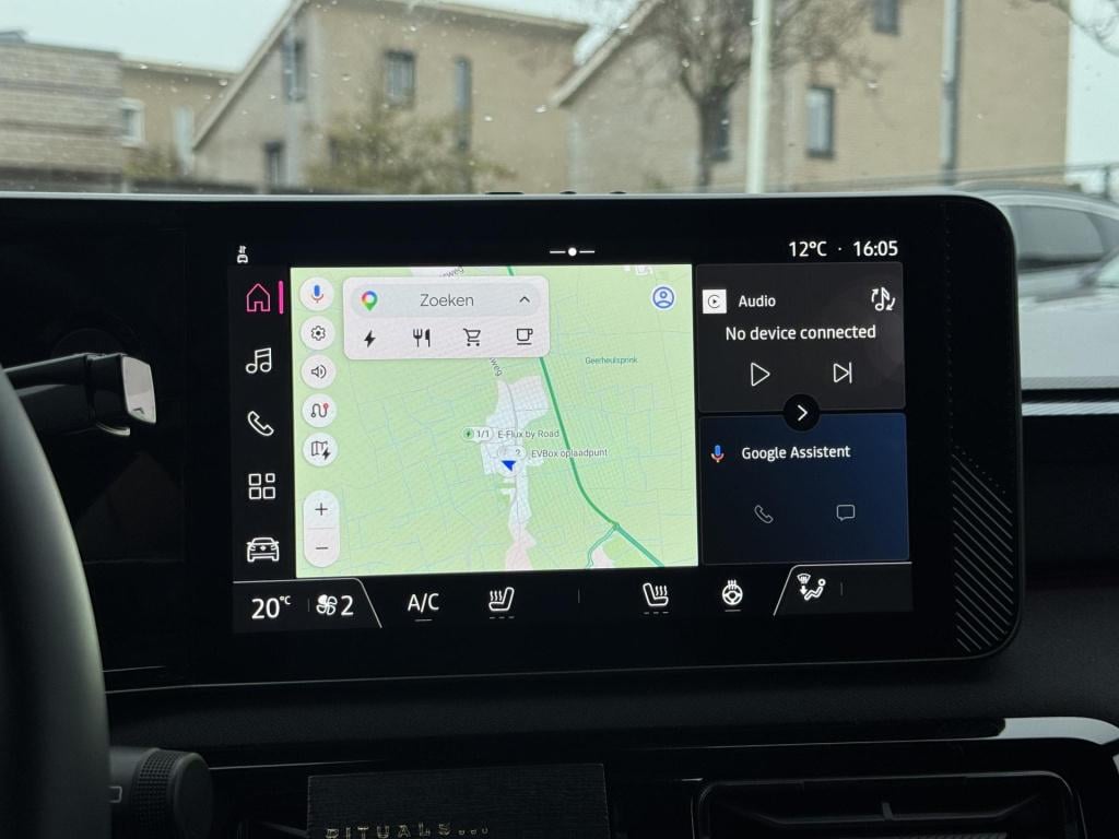 Nissan Micra evolve 52 kwh