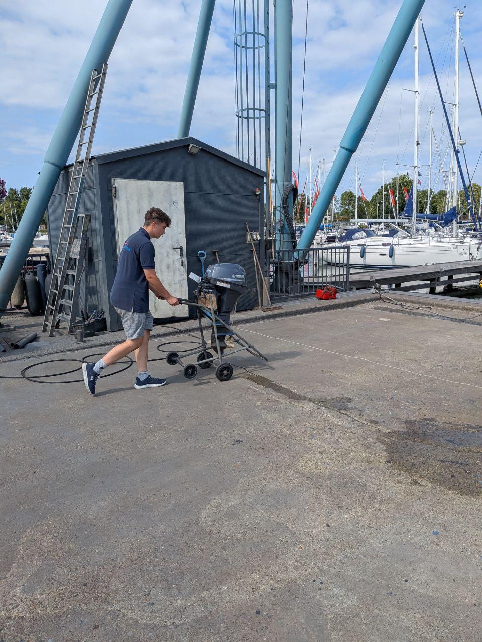 Binnenboord motor yamaha 9.9 pk