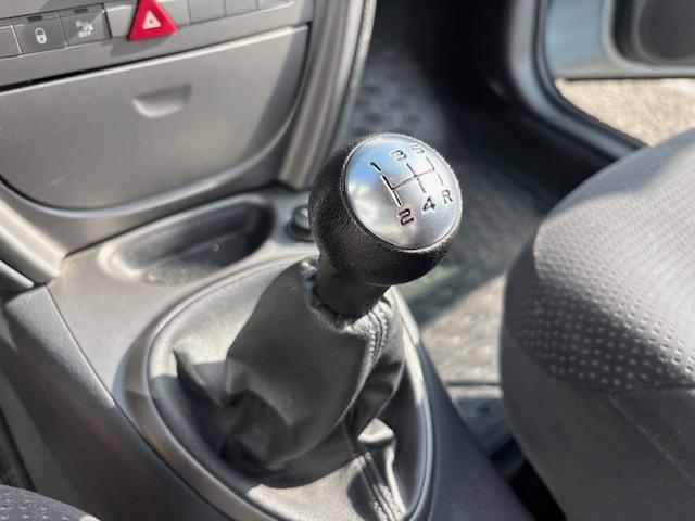 Citroen C5 berline 1.8-16v cool tech | airco | trekhaak | parkeerhulp voor 