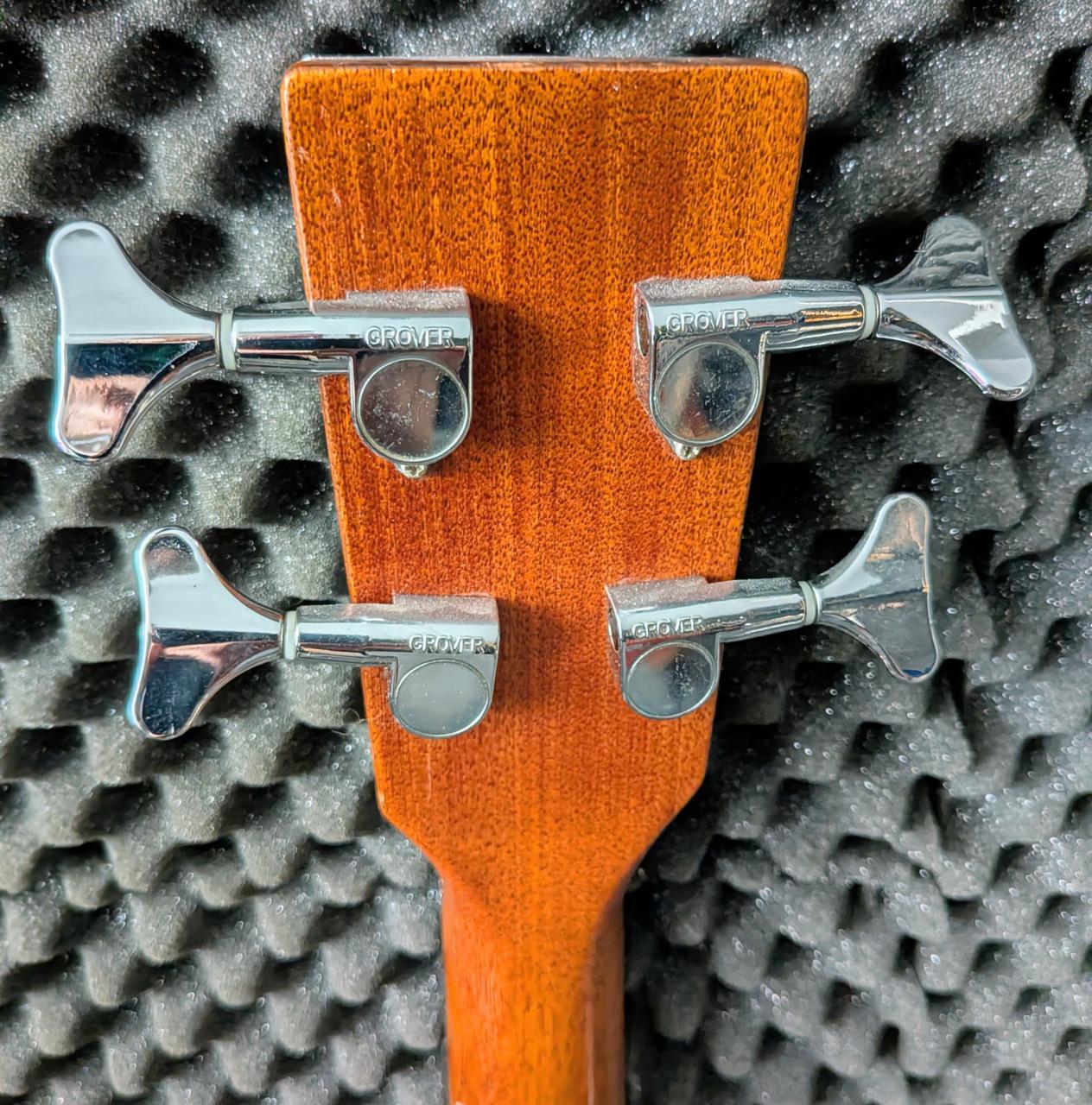 Akoestische 4-snarige basgitaar, merk Sigma