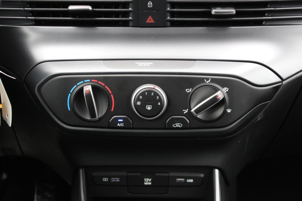 Hyundai Bayon 1.0 t-gdi comfort | apple carplay/android auto | camera | cru