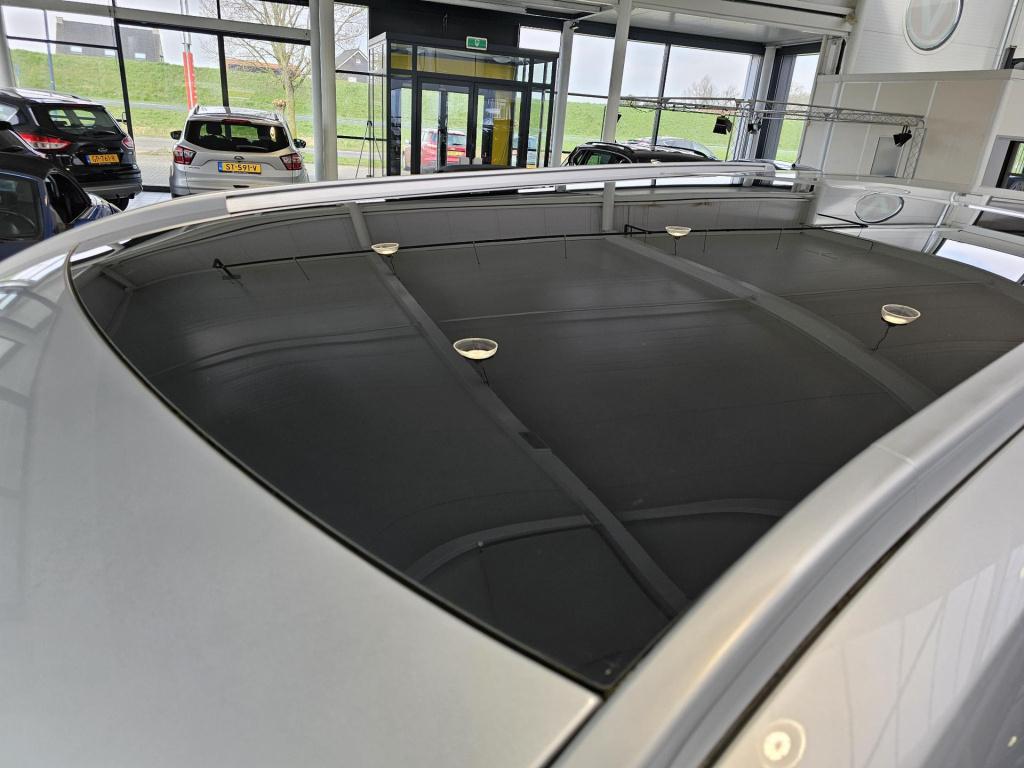 Ford Tourneo Connect compact 1.0 titanium