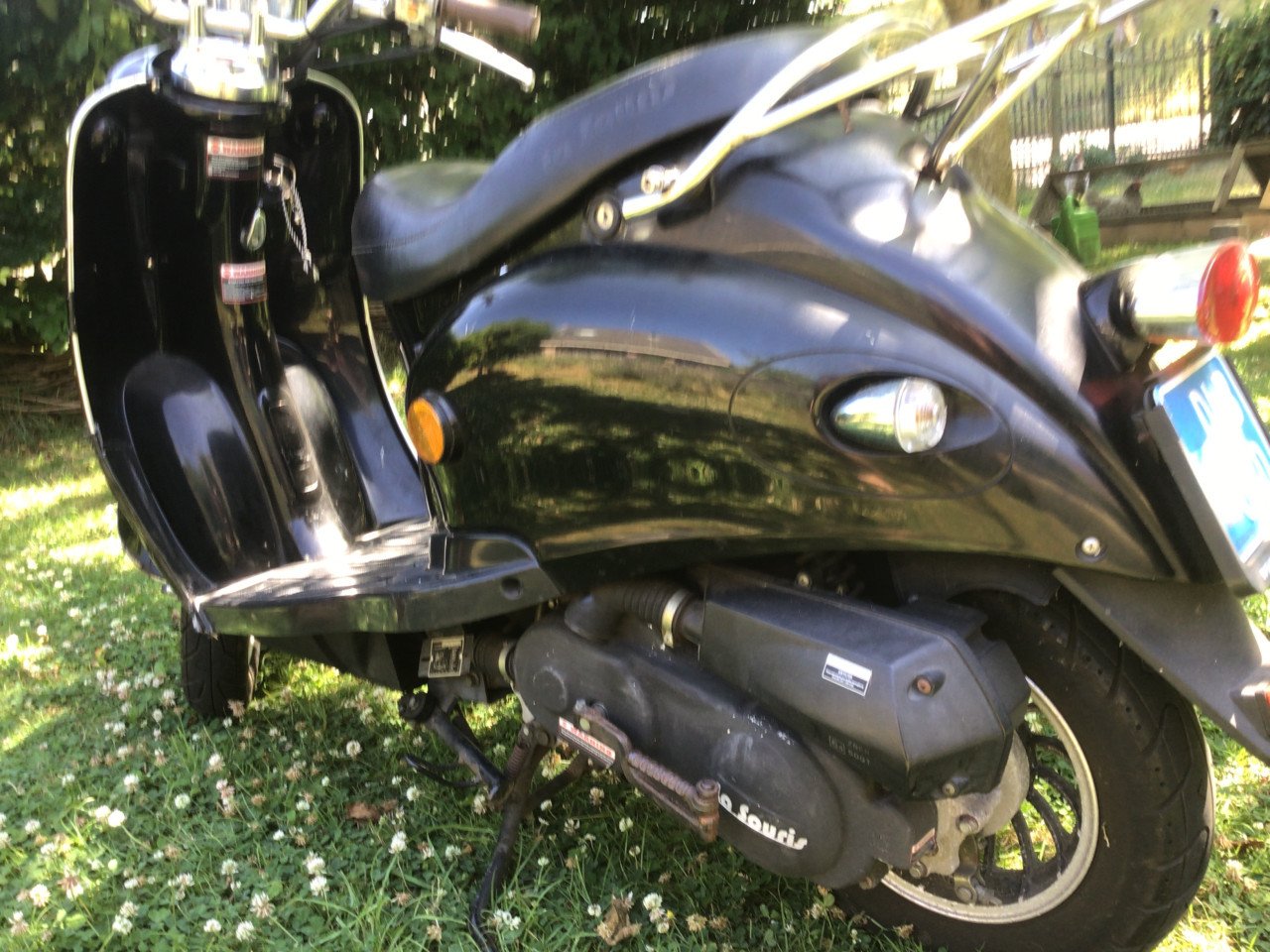 LaSouris trendy retro snorscooter