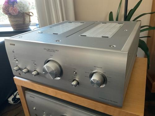 Denon PMA 2000-AE geïntegreerde versterker