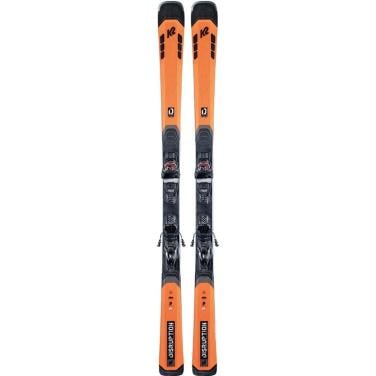 Ski’s ,ski schoenen en Rugbeschermer.