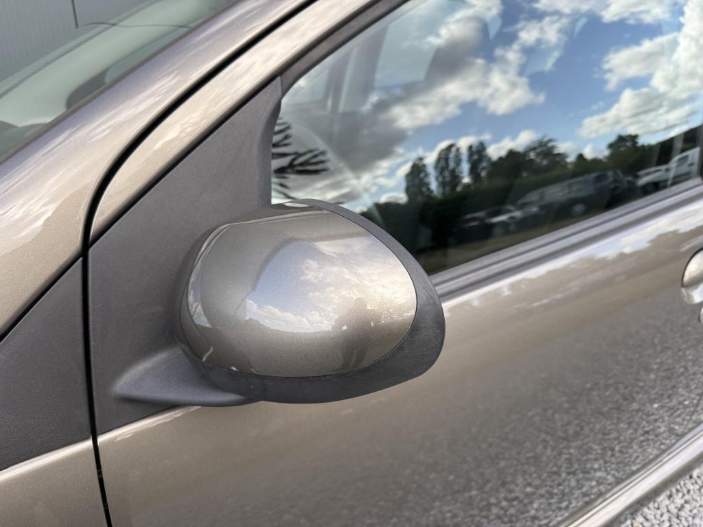 Toyota Aygo 1.0 vvt-i aspiration airco 5-drs