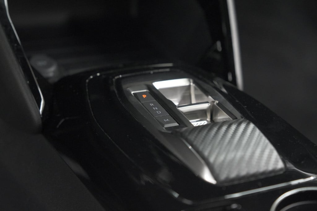 Peugeot 2008 puretech 130 eat8 allure | 360 camera | adaptieve cruise contr