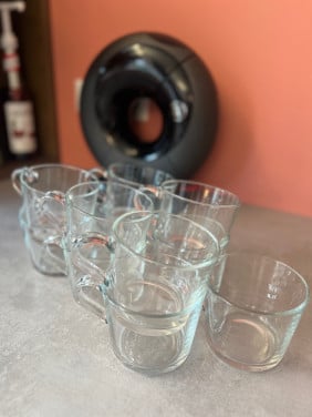 Theeglas