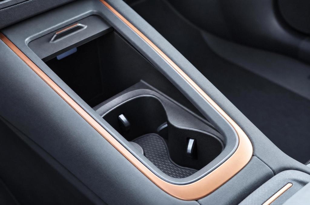 Cupra Born business 63 kwh 230pk | soh 98,2%