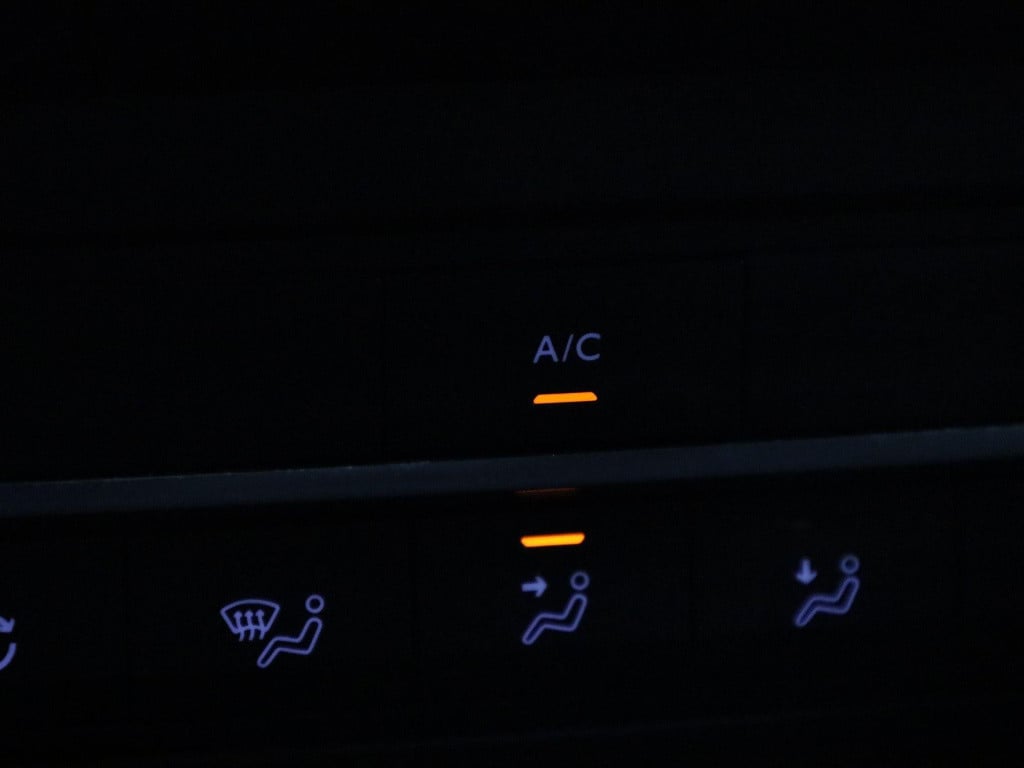 Opel Combo 1.5d l1h1 edition | navigatie | apple carplay/android auto | par
