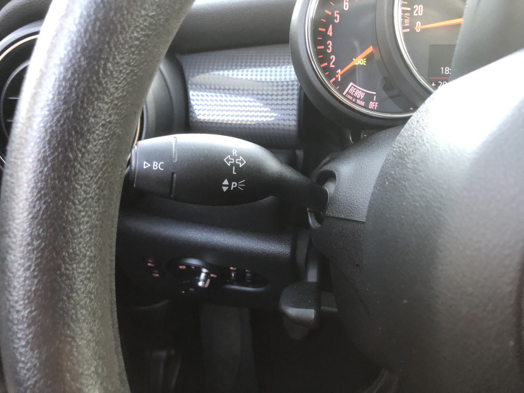 Mini Cooper mini 1.5i 136pk chili 3-drs