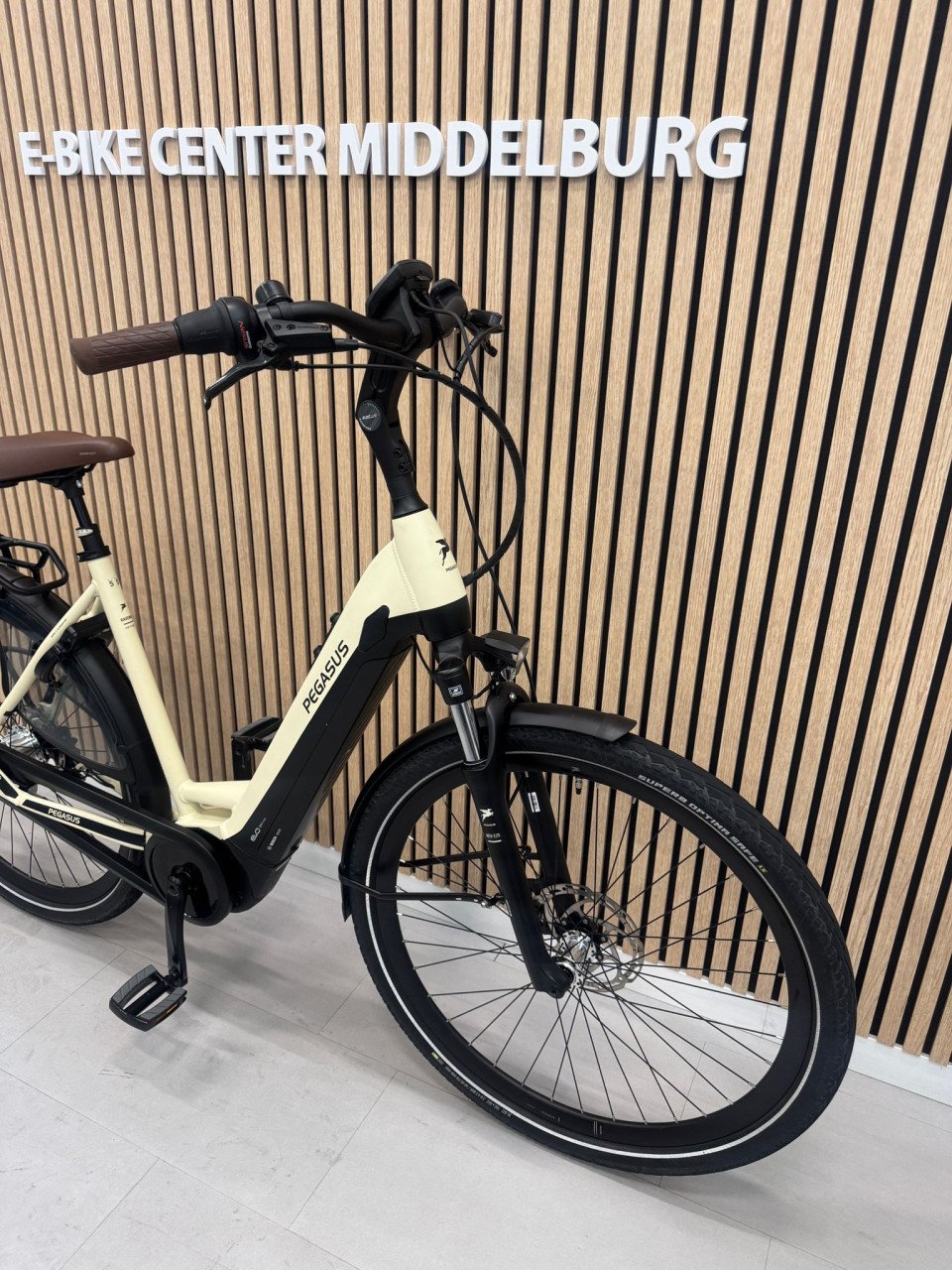 Pegasus Ravenna Evo Bosch Active Line Plus 500WH 2421KM