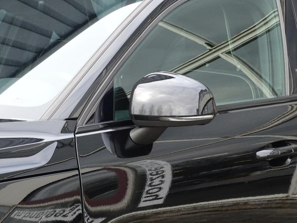 Volvo XC40 recharge p8 awd r-design