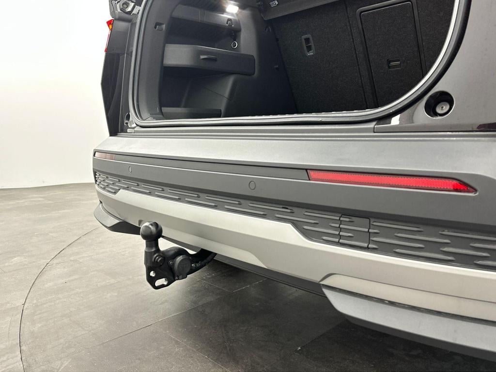 Skoda Elroq business edition elektromotor 150 kw / 204 pk suv