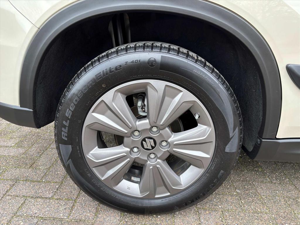 Suzuki Vitara 1.4 boosterjet smart hybrid select| navigatie| camera|climate