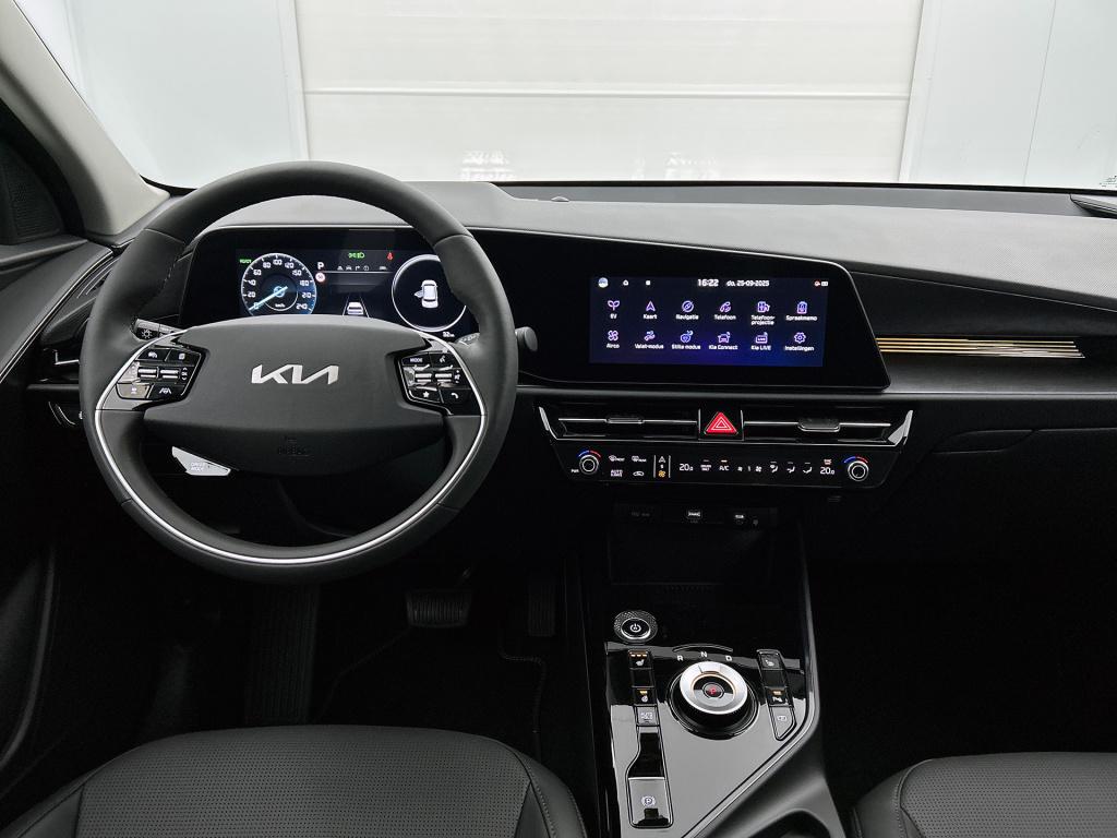Kia Niro Ev air 64.8 kwh | company car | 10 jaar garantie | parkeercamera |
