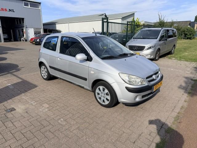 Hyundai Getz 1.1i active young