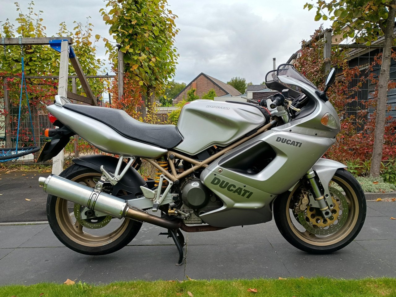 Ducati ST2
