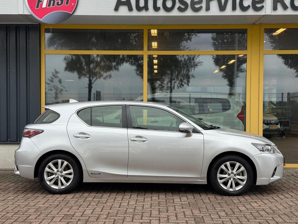 Lexus Ct 200h business line