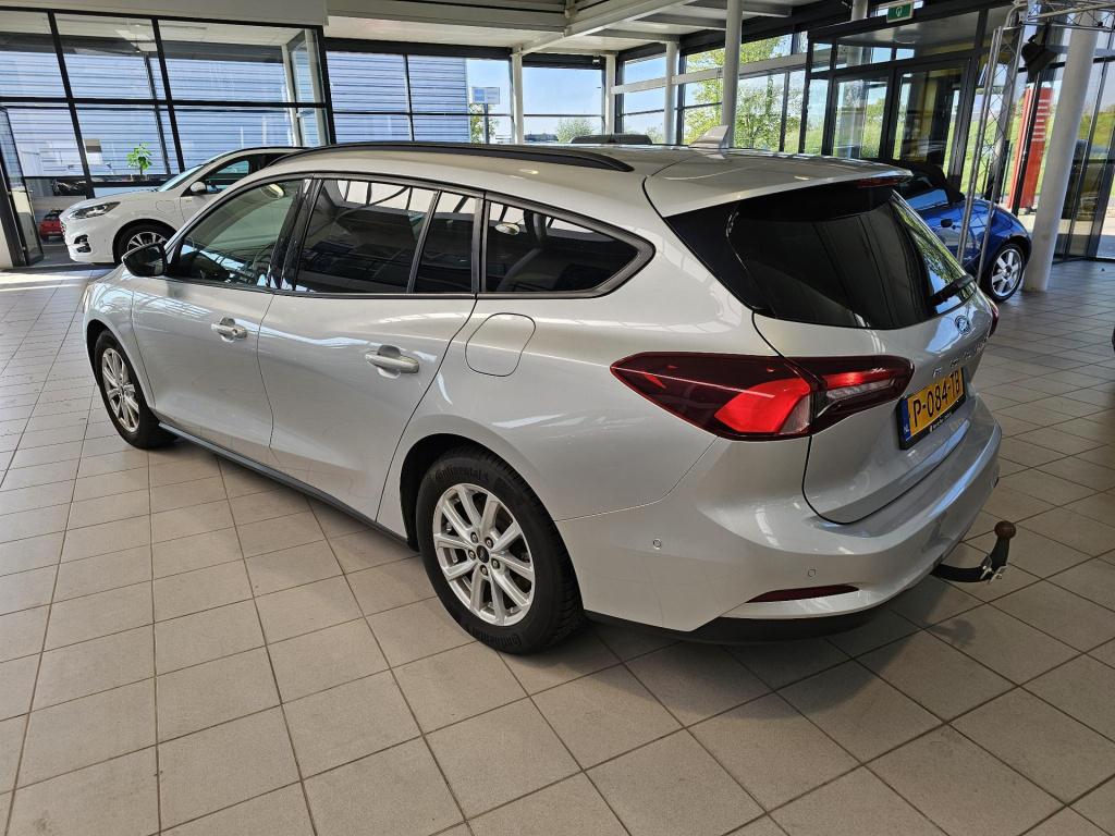 Ford Focus wagon 1.0 ecoboost hybrid st line
